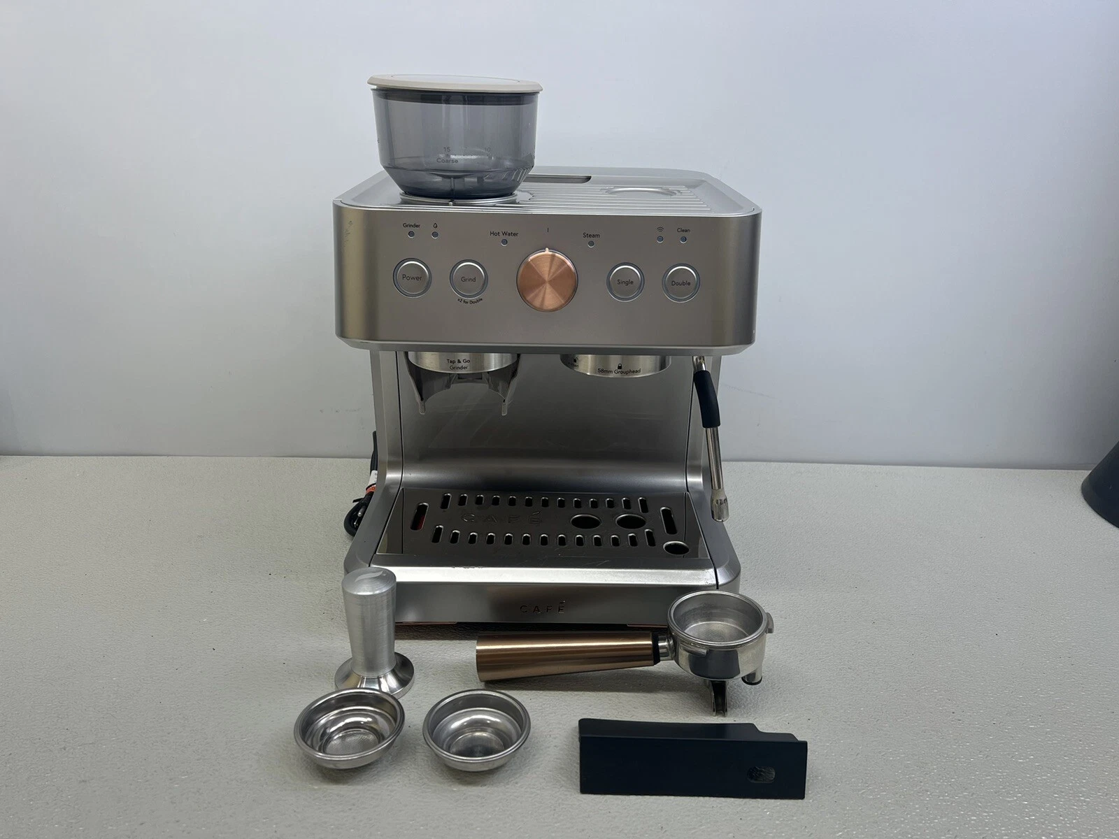 Café - Bellissimo Semi-Automatic Espresso Machine Built-In Wi-Fi - Steel Silver-