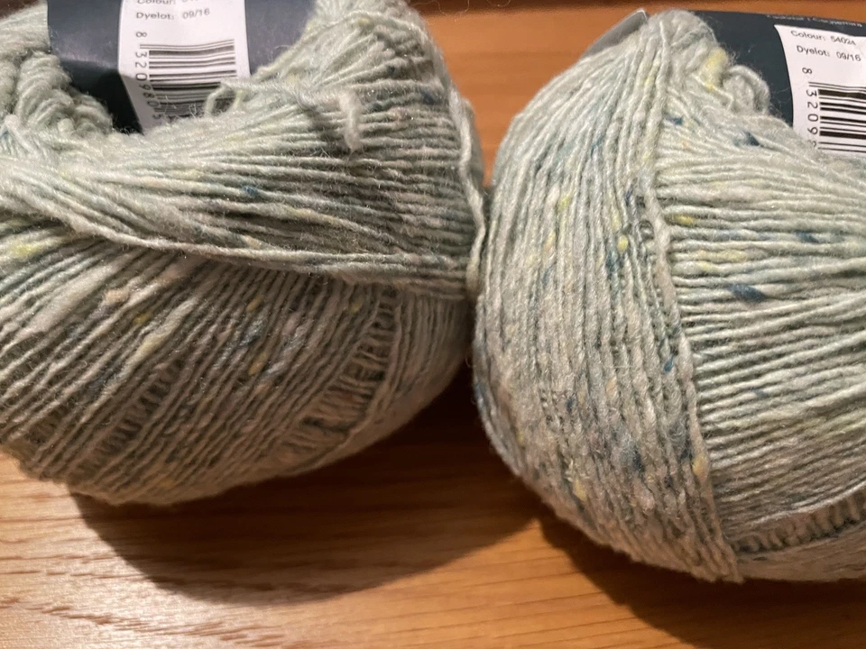 2 balls x 100g Debbie Bliss Fine Donegal Tweed in Light Blue Green ( Moy?) 54024 - Image 3 of 4