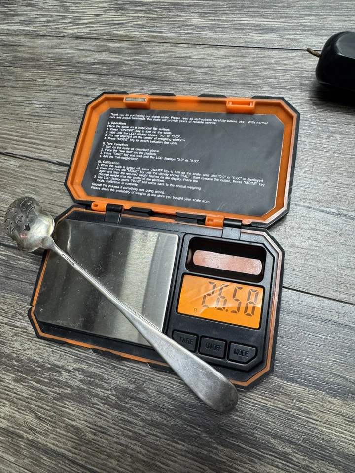 Cuchara Oliva Luzón by International Plata Esterlina Original Perforada 7" Foto 3 de 4