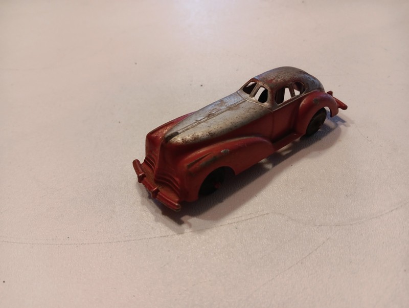 Vintage 1930s, Manoil Diecast Stretched Coupe, #707, Toy Car, Red/Silver