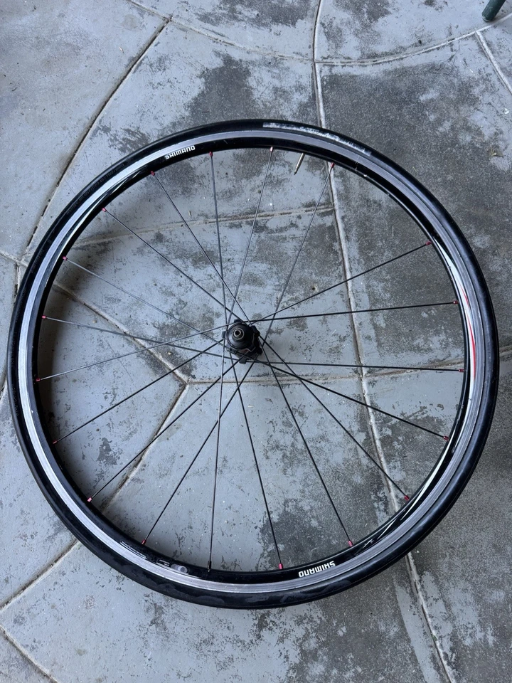 Shimano WH-RS10 Lightweight Aluminium Pressure :min 5bar /72 PSI-Max 7bar/100PSI