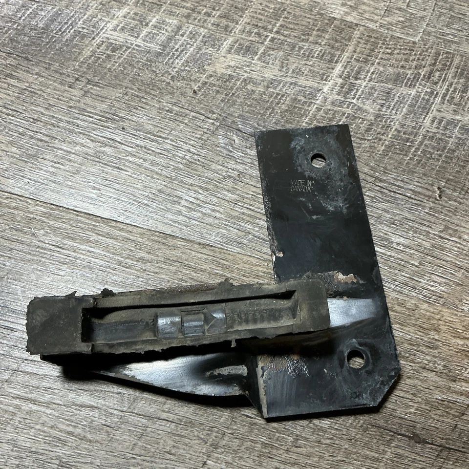 Soportes de soporte de radiador de núcleo superior Chevy GMC 5,7 L 350 (par) Tahoe OBS 1988-98 Foto 4 de 4