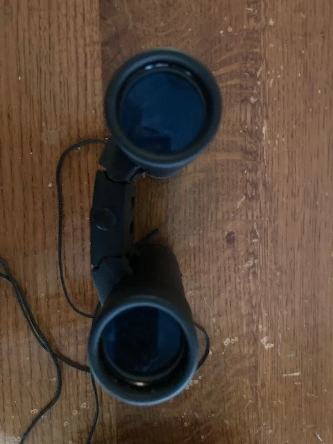 Bushnell Compact Binoculars 10 X 25 300’ At 1000 Yds VGC With Case - Image 4 of 4