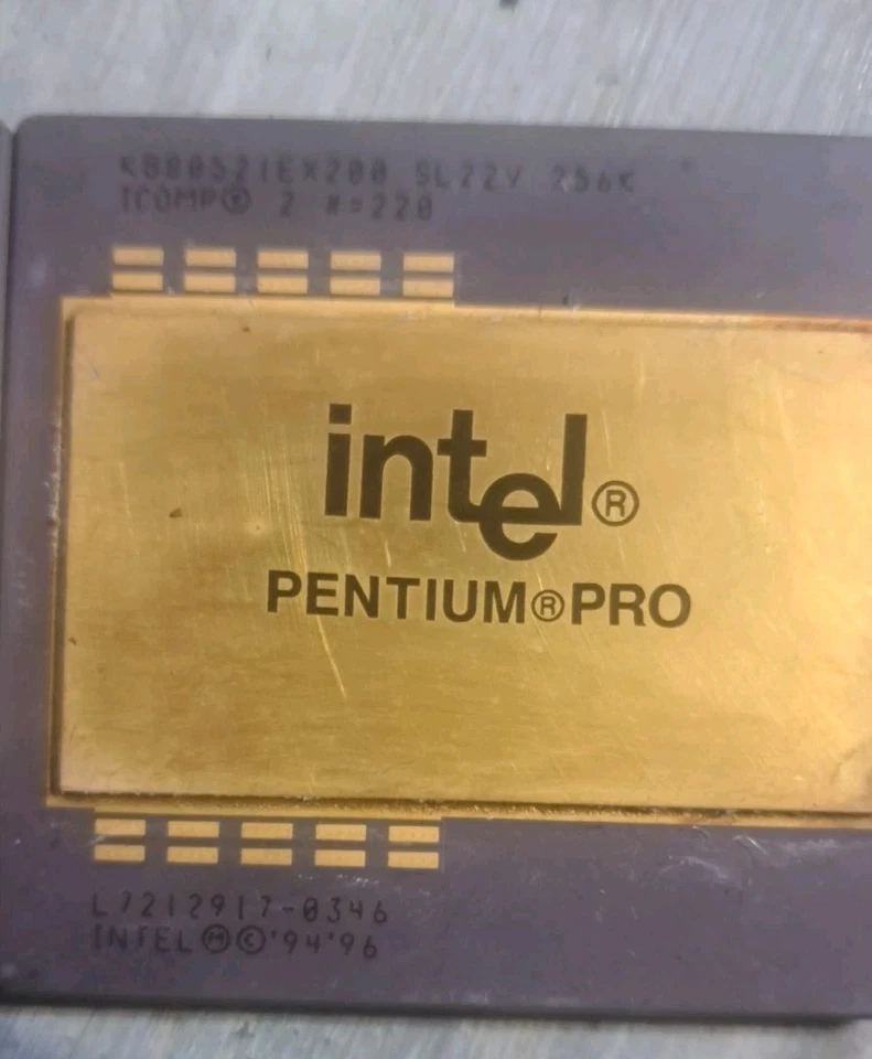 2x Intel Pentium Pro 200MHz (KB80521EX200 ) Processor - Image 3 of 4