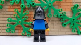 (S1/6/2) Lego Castle cas101a Black Falcon from 6074 6073 6030 6011 6102