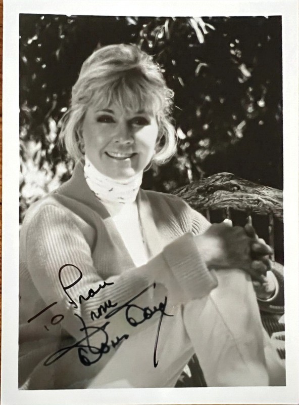 Doris Day Signed Autographed 5x7 Photo