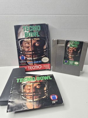 Tecmo Bowl with Box & Instructions(Nintendo, NES 1989)
