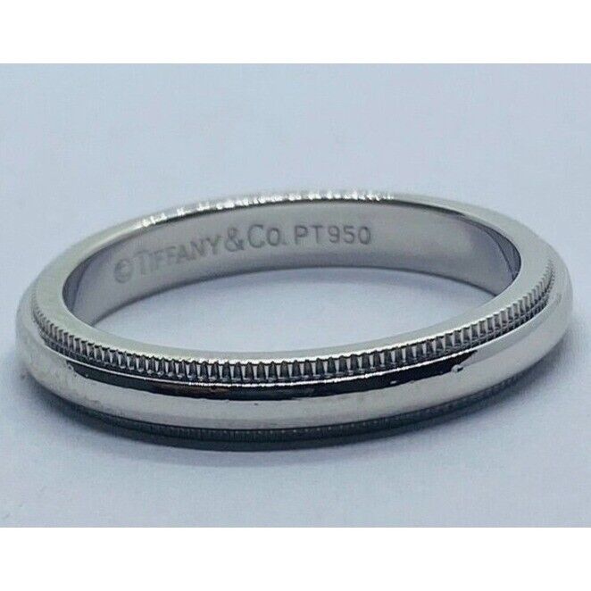 TIFFANY & CO PLATINUM 950 MILGRAIN WEDDING BAND 2.8MM SIZE TIFFANY & CO PLATINUM 950 MILGRAIN WEDDING BAND 2.8MM SIZE