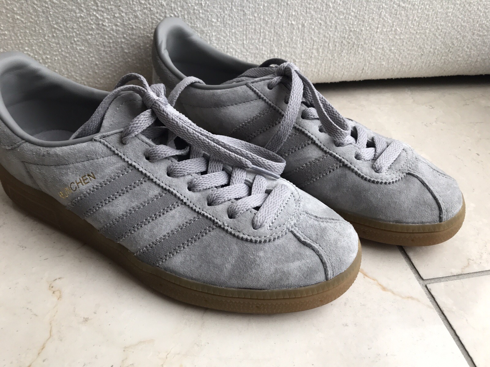 adidas gazelle grau rot