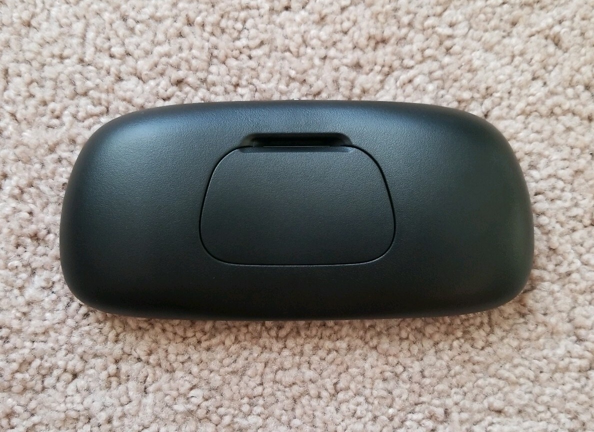 GM OEM OVERHEAD CONSOLE-Remote control 84012997