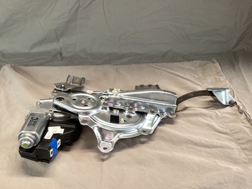 AISIN PBD-001 Power Liftgate Actuator for 68910-0E026 68910-0E025 - Picture 5 of 23