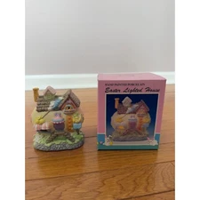 Beachwood Ltd. Vintage 1993 Hand Painted Porcelain Easter Lighted House - NIB