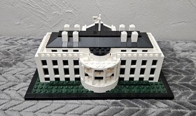 LEGO Architecture White House 21006 with Box & Manual 98% Complete Please Read 