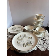 VTG 20pc Colonial Hand Decorated Dinnerware Set Made in USA Mid Century 1950s