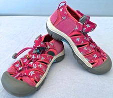 Keen Newport H2 Sport Sandals girls Size 12 pink Water Resistant EUC