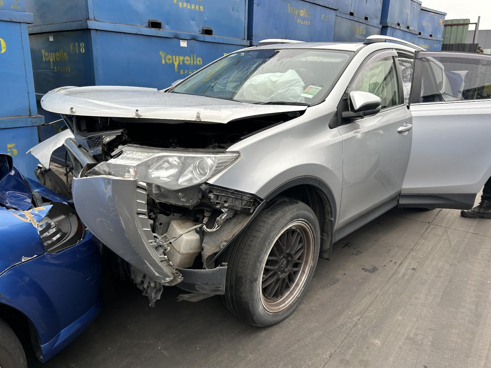 Toyota RAV4 Left Front Door Glass ASA44 12/2012-12/2018 - thumbnail 6