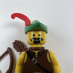LEGO Castle Forestman Minifigure cas004 &ndash; Dark Forest 6079 &ndash; Complete