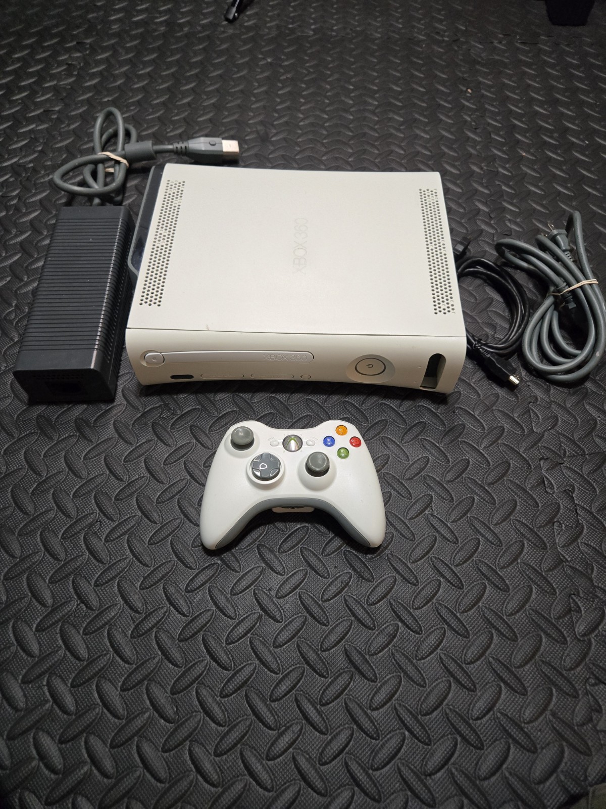 Xbox 360 Pro 20GB Console Bundle – Tested & Working
