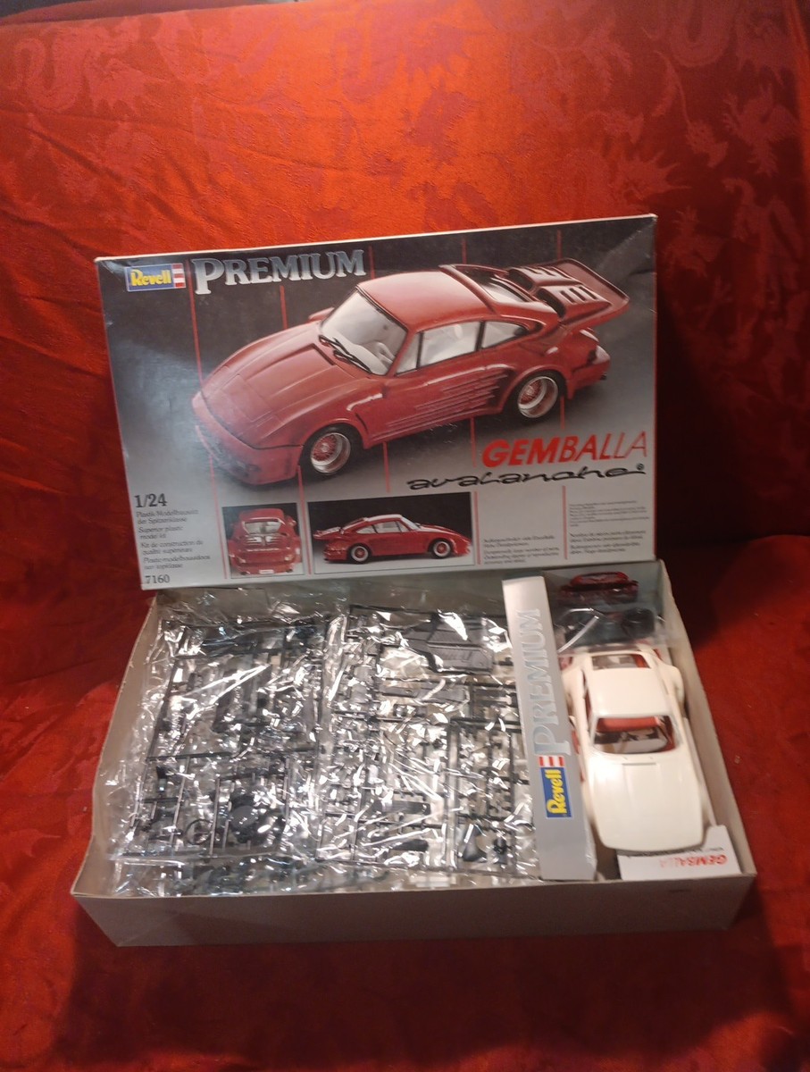 M20c sealed parts niob Revell Germany 1/24 Premium Gemballa