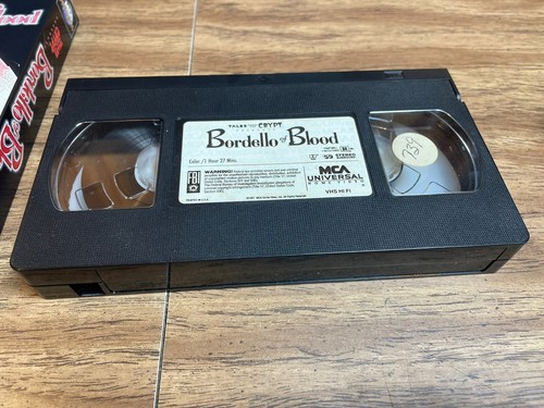 Vintage Tales From The Crypt Bordello of Blood Ex-Rental (VHS Tape 1996) Fading - Picture 2 of 7