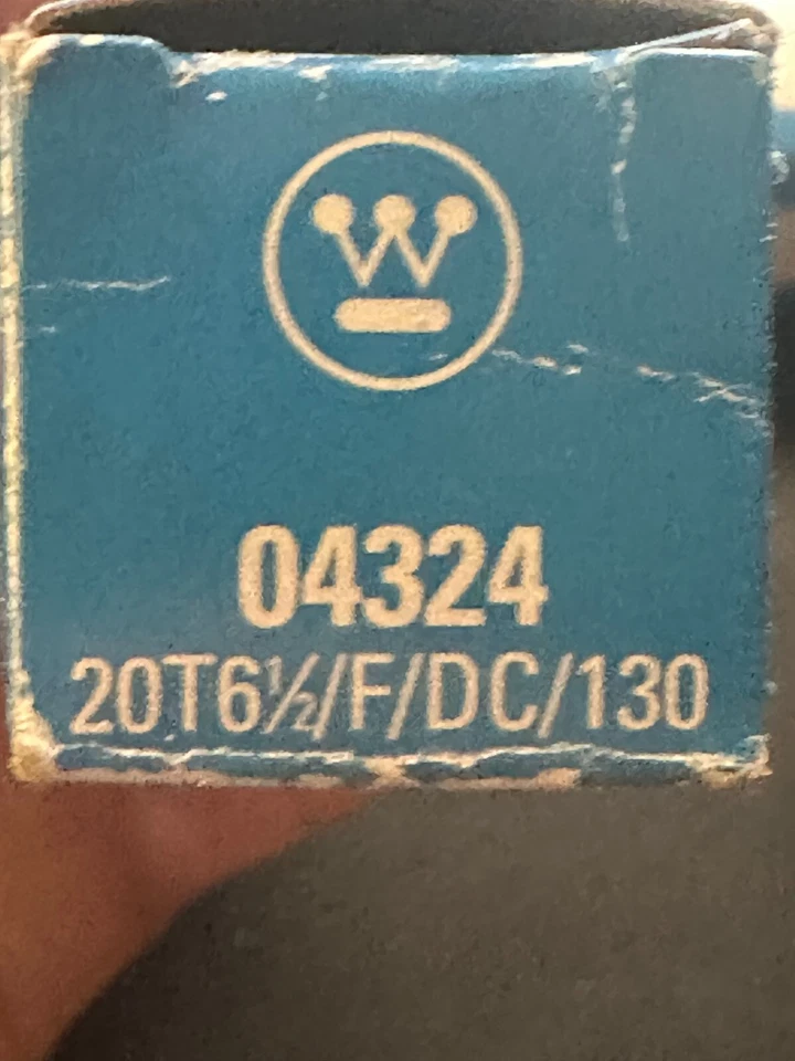 WESTINGHOUSE 04324 T 6-1/2 TUBULAR 20W D.C. BAYONET BASE LOT OF 2 - Image 2 of 3