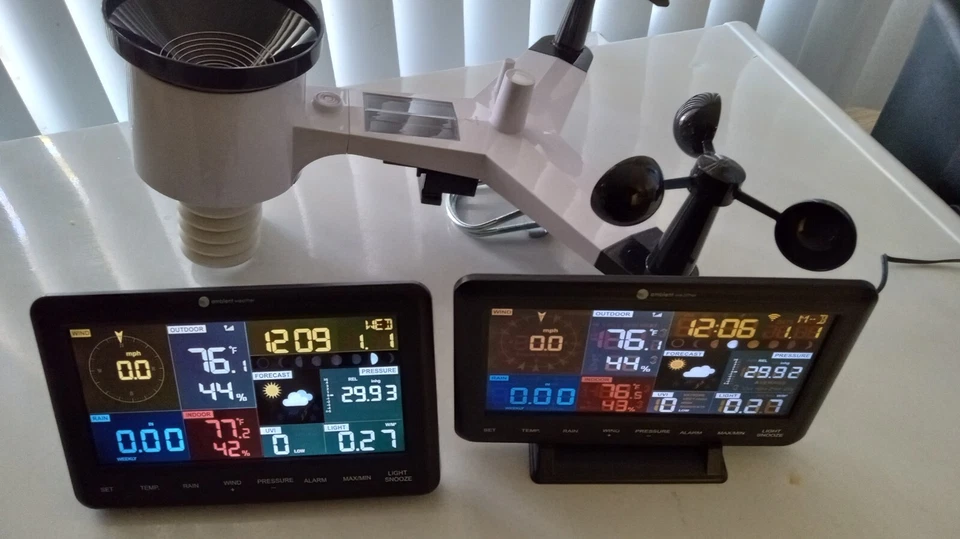 With 2 displays ambient Weather WS-2902d WiFi Solar Powered Wireless Station h - Image 2 of 3