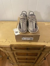 Yeezy Boost 350 V2 Ps Size 2.5y