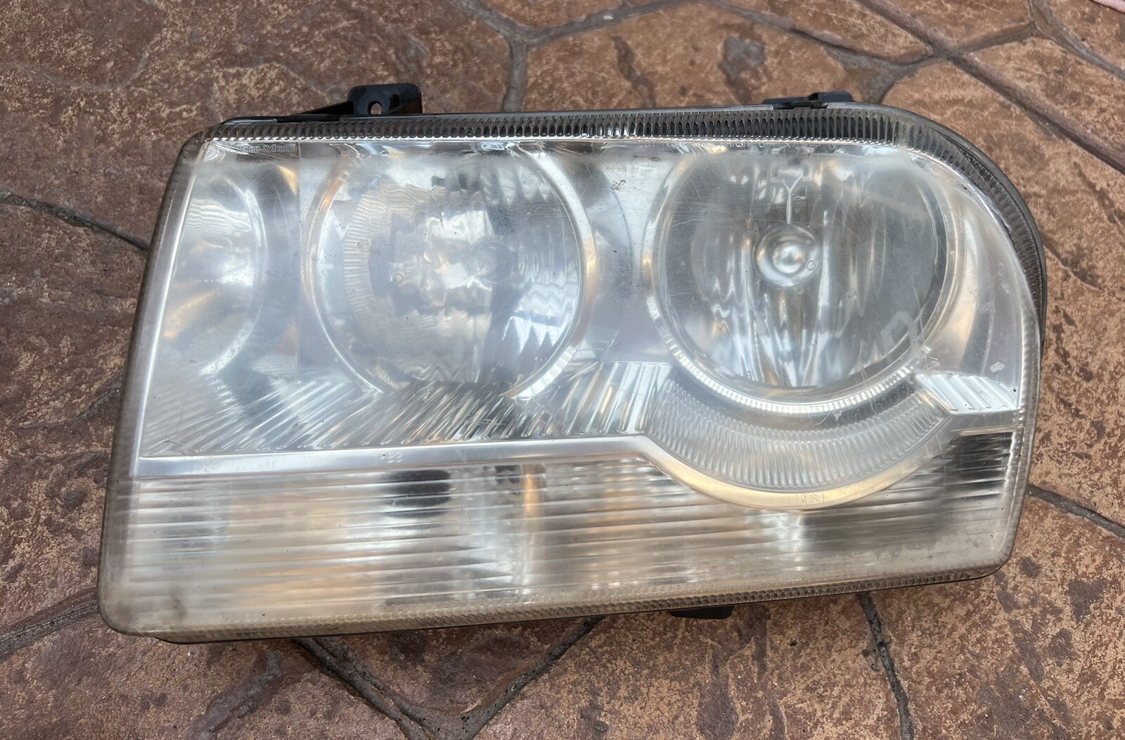2005 06 07 2008 CHRYSLER 300 LEFT/DRIVER SIDE HEADLIGHT/HEADLAMP 