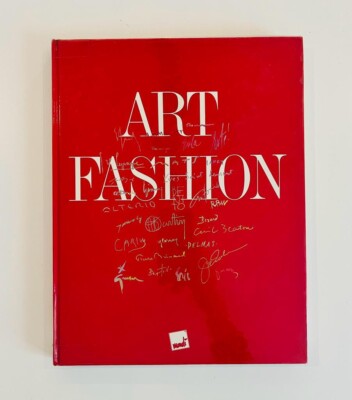 ART FASHION. Weltausstellung. München. Volker Zahm Verlag. 1992.