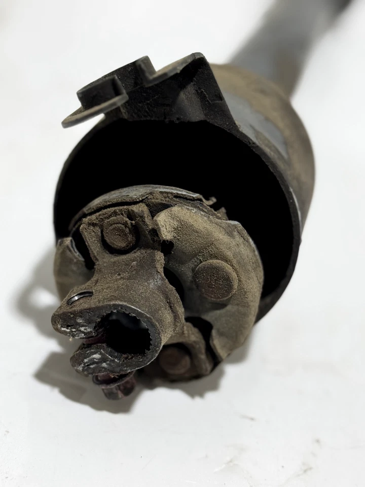 1991 GMC/CHEVY C/K 1500 STEERING SHAFT RWD 2X4 ASSEMBLY USED OEM - Image 3 of 4