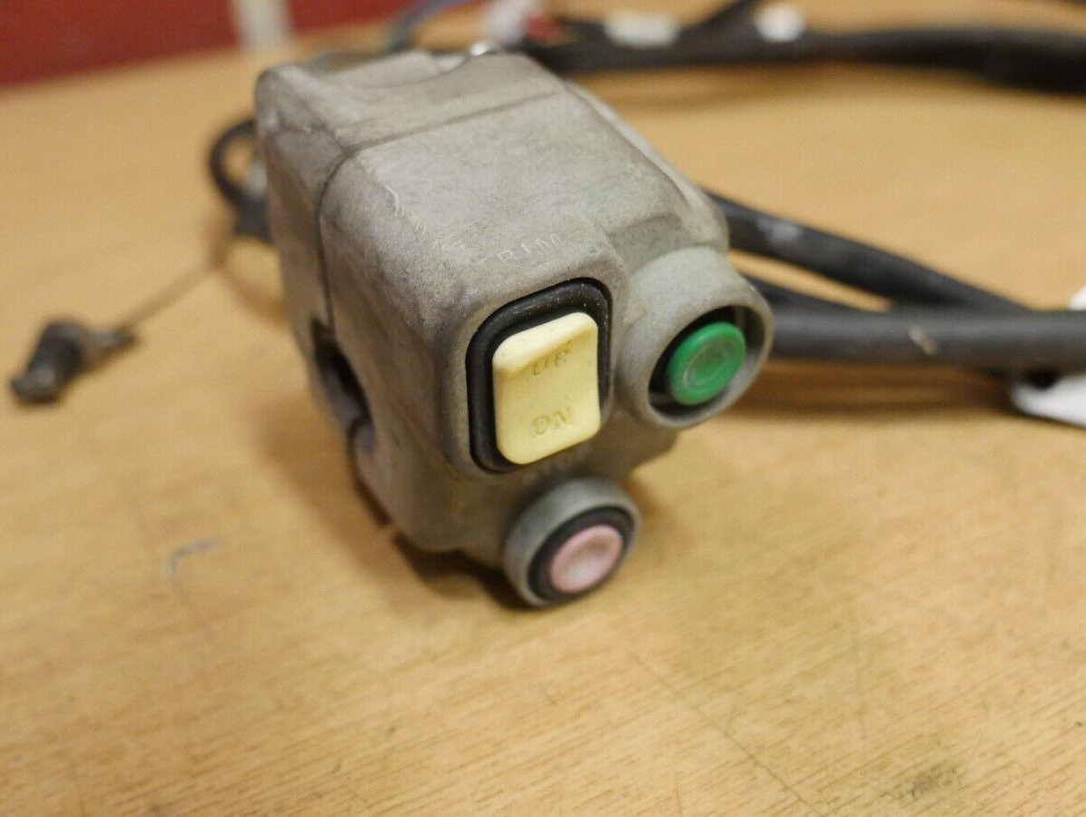 95 KAWASAKI 900 ZXI START STOP TRIM SWITCH & THROTTLE CABLE LEVER