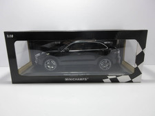 Minichamps 1/18 Porsche Cayenne Turbo S 2017 Black Diecast Model Car Japan