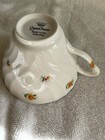 284e Vintage Queen Anne Fine Bone China Yellow Floral Teacup And Saucer — photo 5