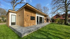 �RST� - STOMHAUS LTD - LOG CABIN/LODGE/GRANNY ANNEX - PRICE IS APPROX M2