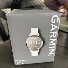 Garmin Lily 2  Women Small Stylish Smartwatch Fitness Cream Gold BRAND NEW!!!