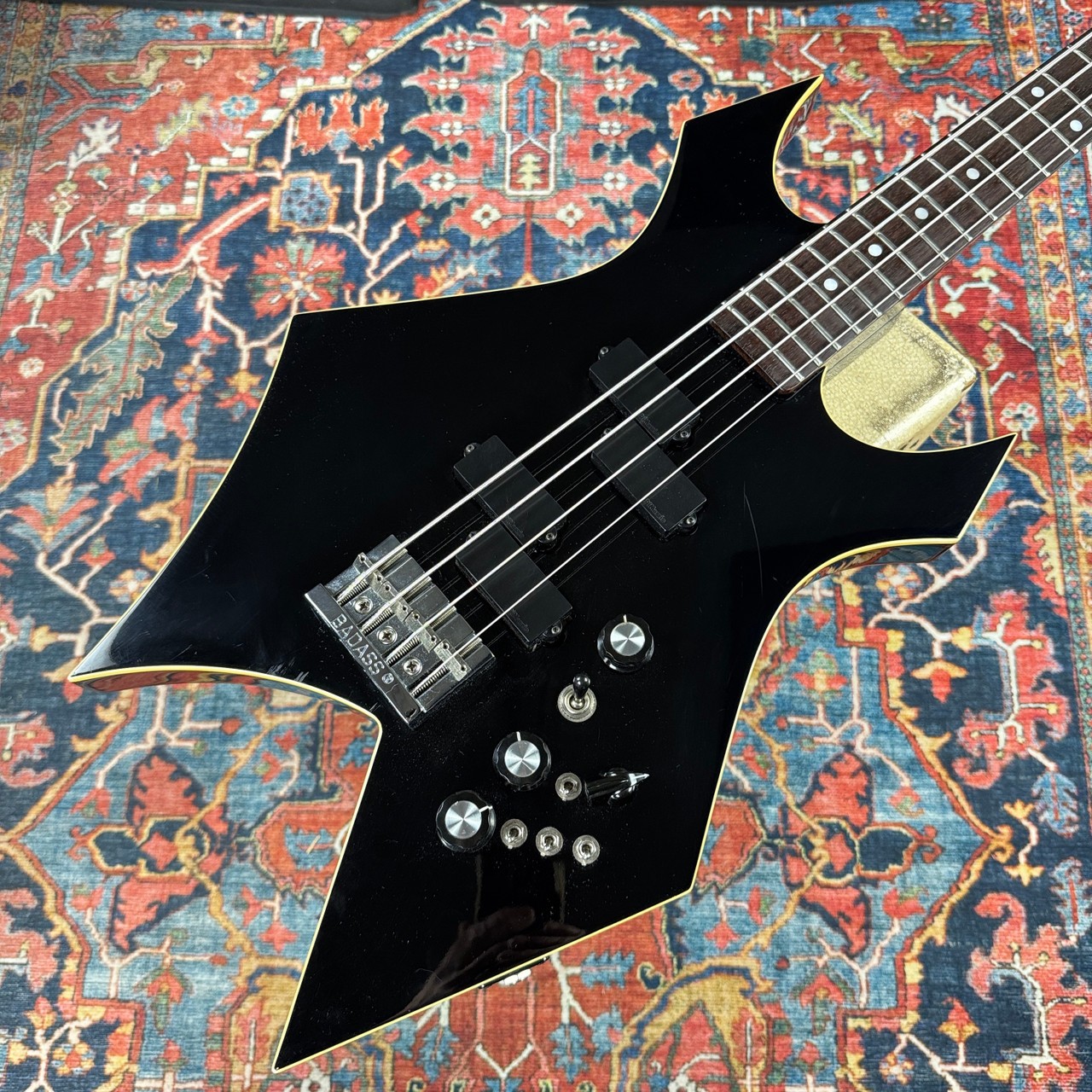BC Rich NJ Series Warlock Bass w / DiMarzios Badass Bridge Nagoya Japan - 1985