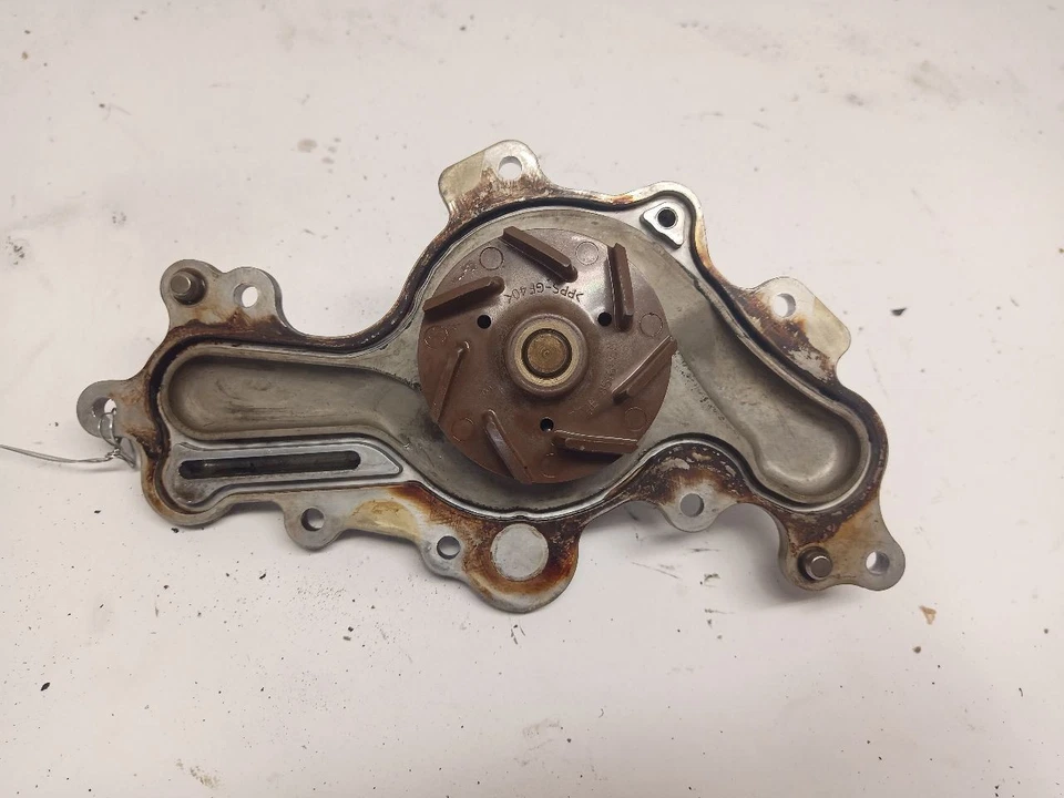 Bomba de refrigerante Ford Explorer 2013 3,5 L 12089817 Foto 4 de 4