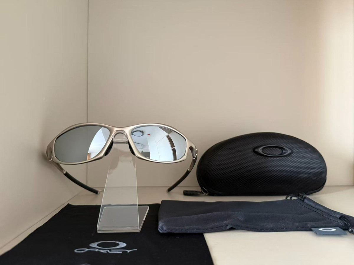 Oakley Hatchet X-metal Polarized Sunglasses Silver frames with