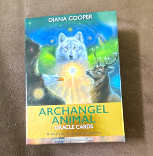Diana Cooper Archangel Animal Oracle 44 Card Deck & Guidebook (Hay House)