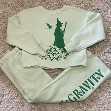 Wicked Elphaba Defy Gravity Dreamy Fleece Sweatshirt & Sweatpants, Size S (6/7)