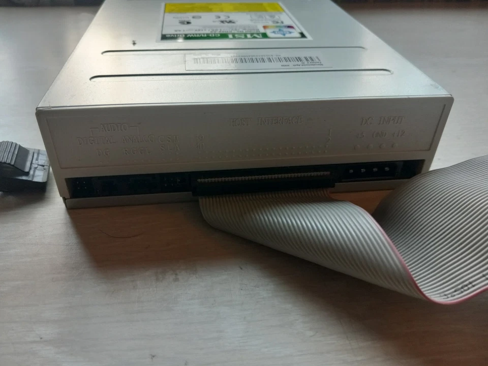 CPU LOT - Sony 3.5" Floppy Drive MPF920-Z, Coolmax V-400, MSI CR52-A2 CD-R/RW - Image 4 of 4