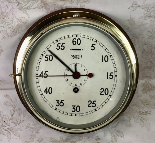 Vintage Royal Navy Admiralty Pattern Ship's Bulkhead Clock, Smith Astral, WW2 - Picture 9 of 24