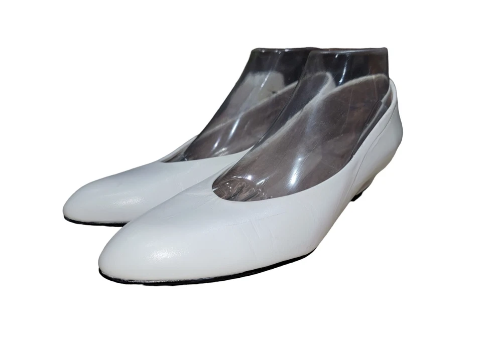 Bomba cómoda Easy Spirit vintage de cuero blanco para mujer hecha en EE. UU. talla 9,5 3A/5A Foto 2 de 4