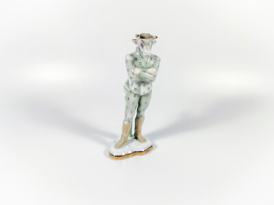 HEREND, ZODIAC SERIES TAURUS, HANDPAINTED PORCELAIN FIGURINE ! (BT017)