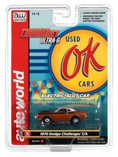 Auto World SC377 R1 Thunderjet Ultra G Slot Car 1970 Dodge Challenger SR B Brown