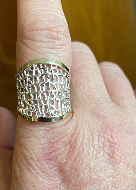 Ross Simons Sterling Silver and 14k Yellow Gold Wide Lattice Saddle Ring Size 9