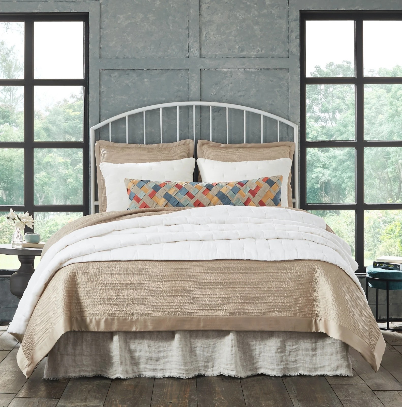 AMITY HOME CHRISTELLE KING QUILT SET OYSTER BEIGE HOLIDAYS MATELASSE