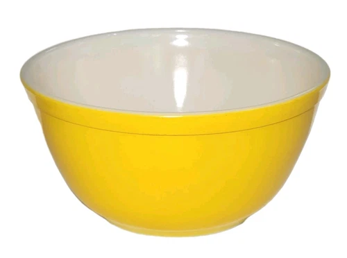 Vintage Pyrex #402 Bright Sunny Yellow 7" Nesting Mixing Bowl 1.5 Qt Oven Ware