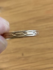 14k yellow gold vintage Mid Century ring 2 Grams size 7