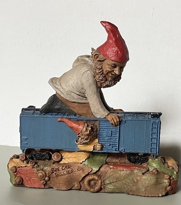 Vintage Tom Clark Gnome Figurine 7x 7 Inches Box Car Willie s Train Series 1997